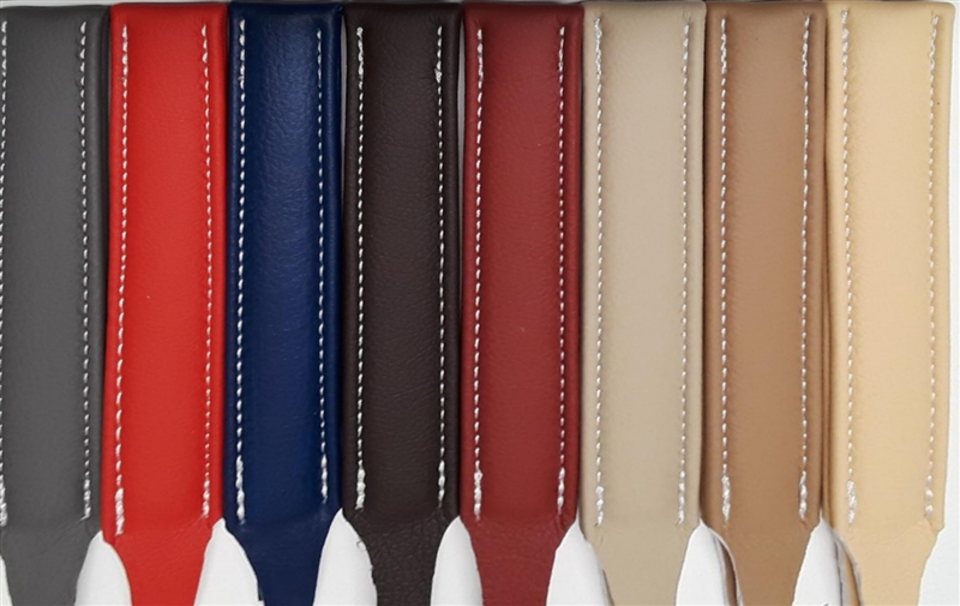 Equiwin soft flapper whip replacement in opaque black, medium size, designed for English riding crops.